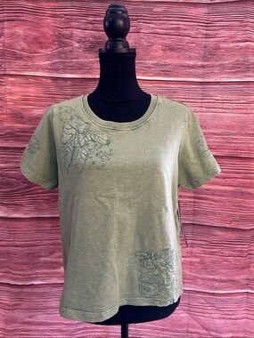Olive Green Embroidered Short-Sleeve Women's Top | Size Medium